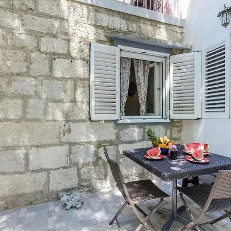 Wild Rose & Apartament Split